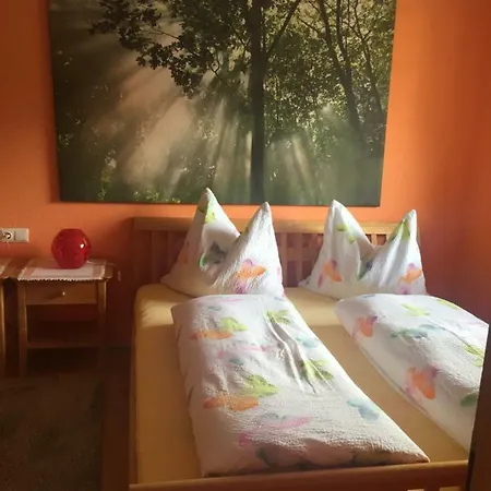 Helga Zell am Ziller